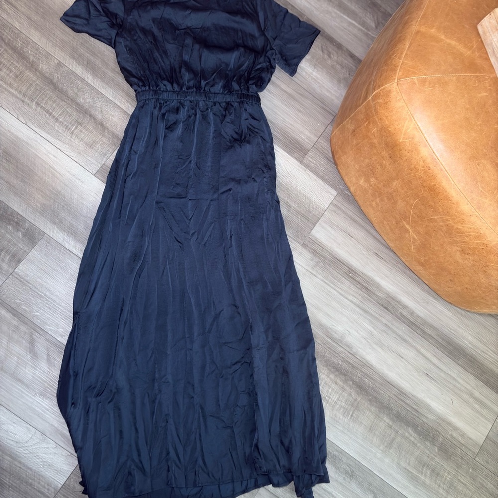 Elegant Black Maxi Dress